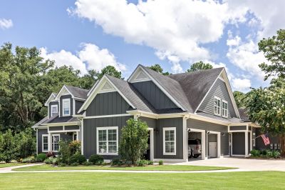 Best Siding Contractors Contractors in Dracut, MA